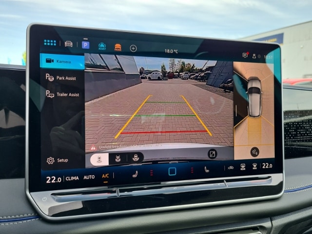 Volkswagen Tiguan 2.0 TDI DSG 4Mo R-Line+MATRIX+AHK+NAVI+WR+PANOD+STANDHEIZ