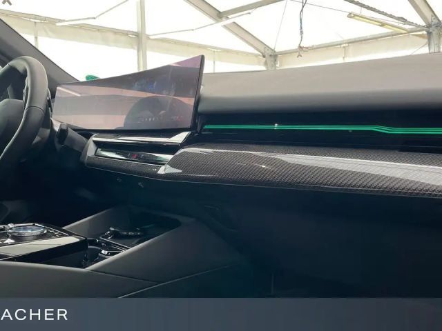 BMW 540 540d M-Sport Touring xDrive