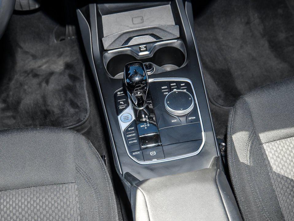 BMW 116 116d 5-deurs Advantage pakket