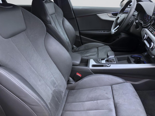 Audi A4 30 TDI Avant S-Tronic