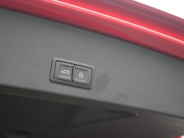 Audi Q2 advanced S-TRON LED VIRT CARPLAY AHK SHZ