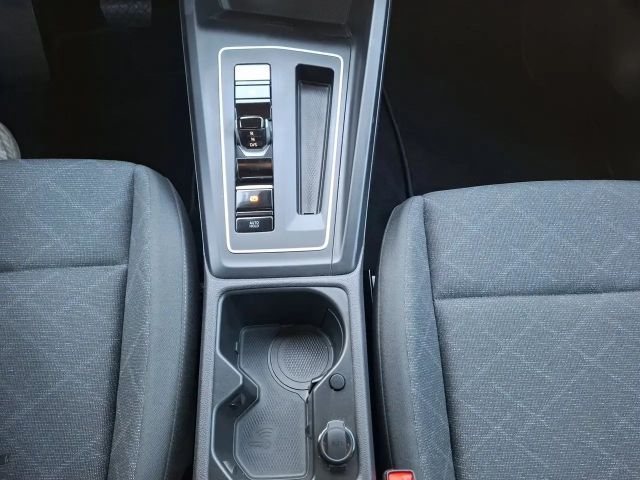 Volkswagen Golf DSG Life Variant