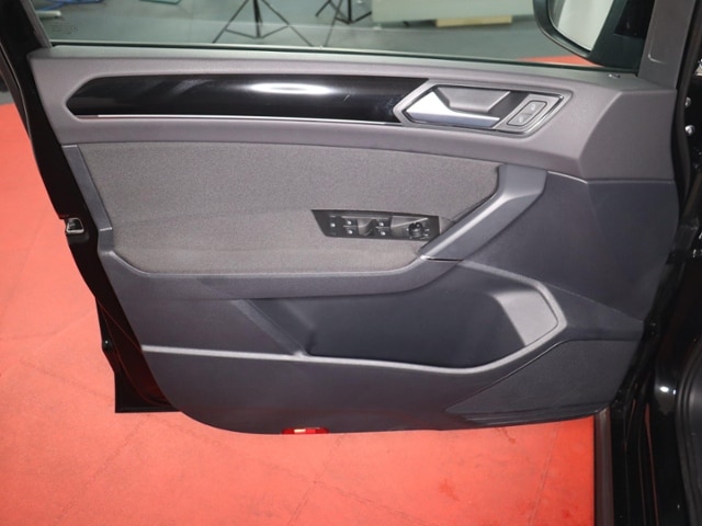 Volkswagen Touran DSG R-Line