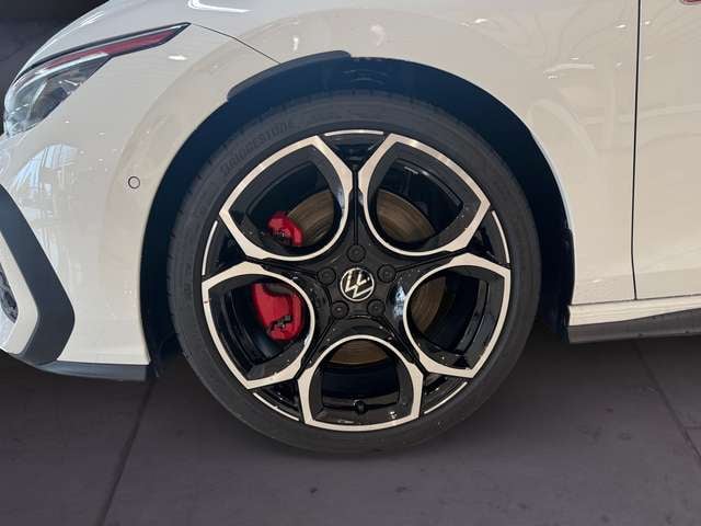 Volkswagen Golf DSG GTI