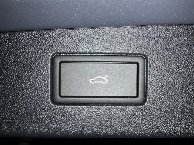 Volkswagen Tiguan 1.5 eTSI DSG Plus