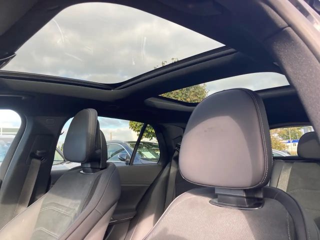 Mercedes-Benz E 220 AMG Line E 220 d Estate