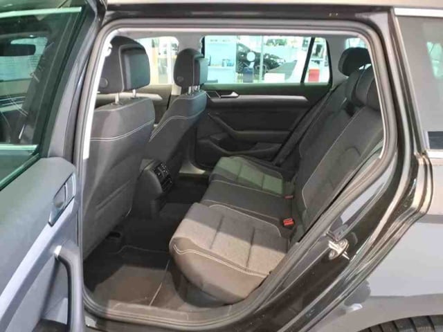 Volkswagen Passat 1.5 TSI DSG Variant
