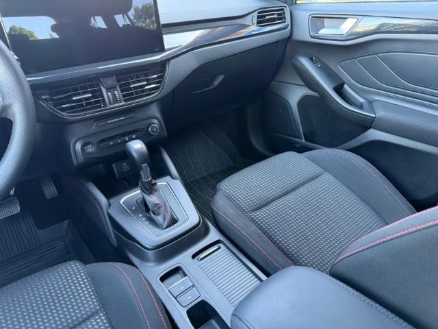 Ford Focus EcoBoost ST Line