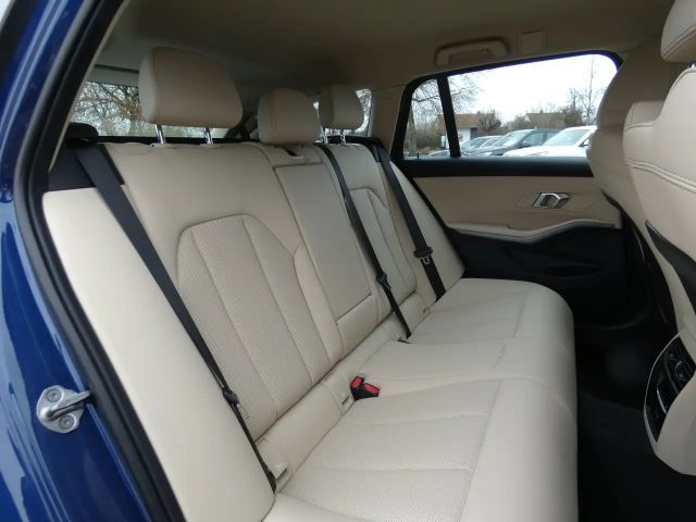 BMW 330 330e Comfort pakket Touring