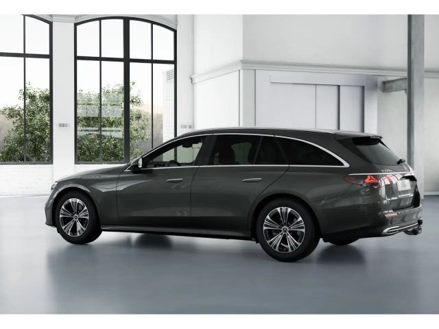 Mercedes-Benz E 220 4MATIC E 220 d Estate