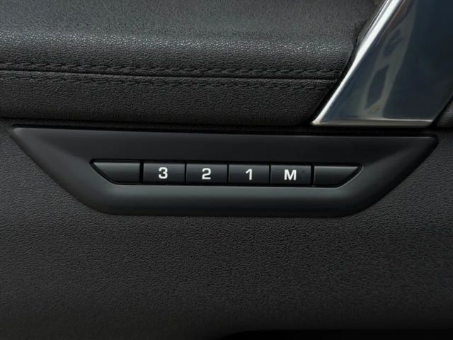 Land Rover Discovery Sport AWD SE