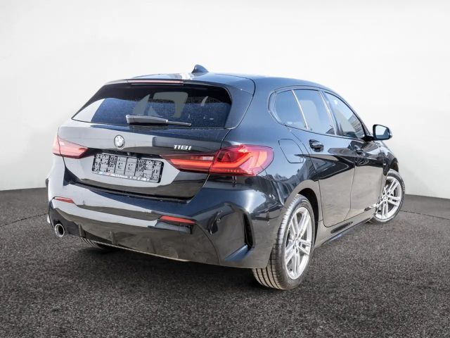 BMW 118 118i M-Sport Sedan