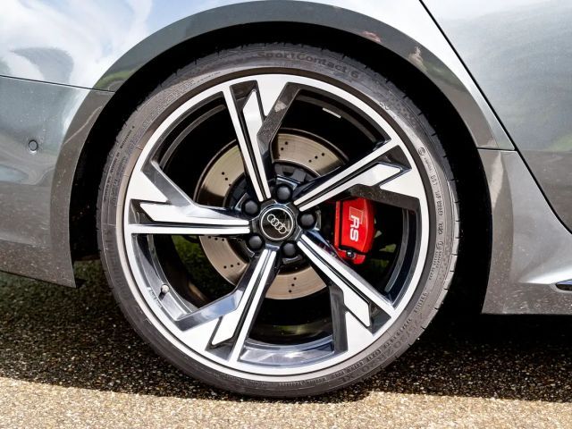 Audi RS4 Avant Quattro