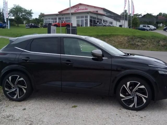 Nissan Qashqai DIG-T Tekna