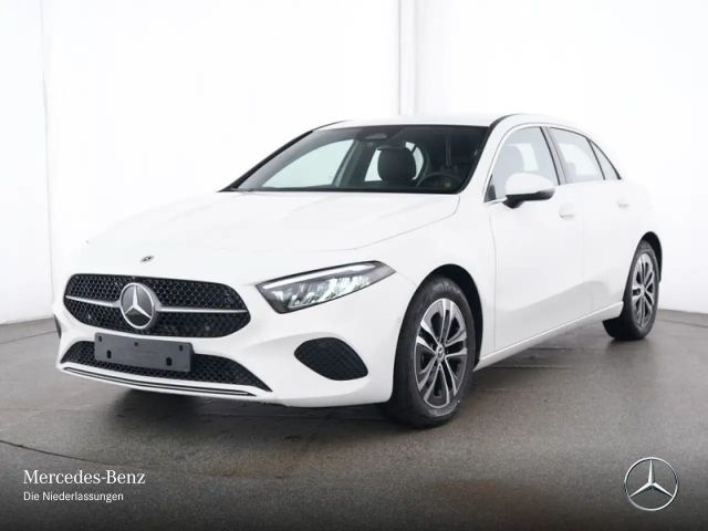 Mercedes-Benz A 200 Progressive