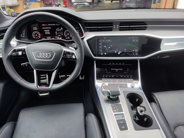 Audi S6 Avant Quattro