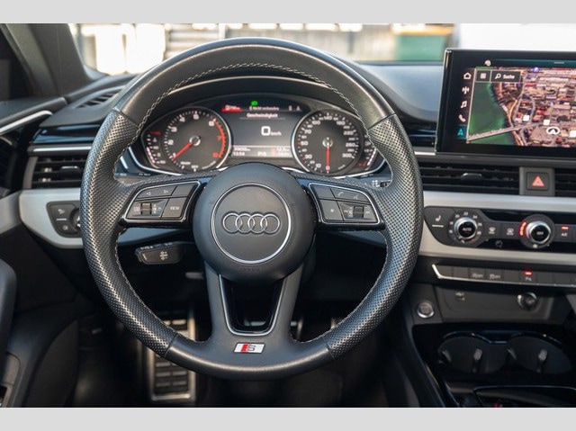 Audi A4 35 TFSI Avant S-Tronic