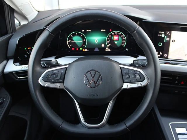 Volkswagen Golf DSG Life