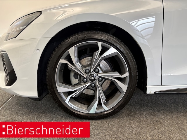 Audi A3 30 TDI S-Line S-Tronic Sedan