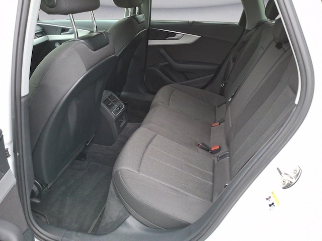 Audi A4 40 TFSI Avant S-Line S-Tronic