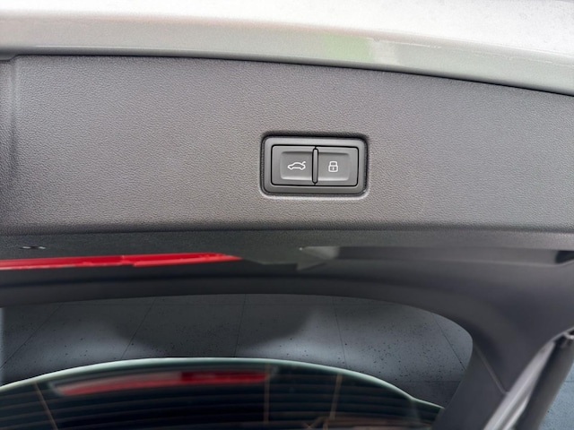 Audi Q4 e-tron SUV 45 e-tron Audi Q4 e-tron