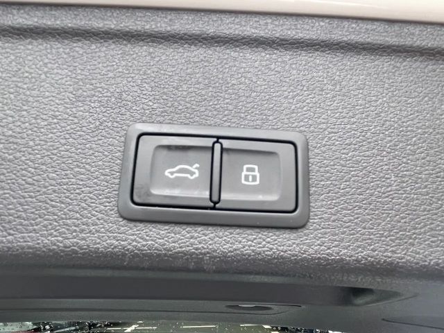 Audi A4 45 TFSI Avant Quattro S-Line