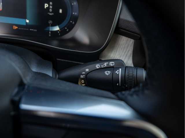 Volvo XC40 Dark Plus