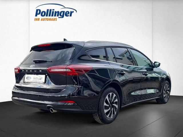 Ford Focus Titanium Wagon