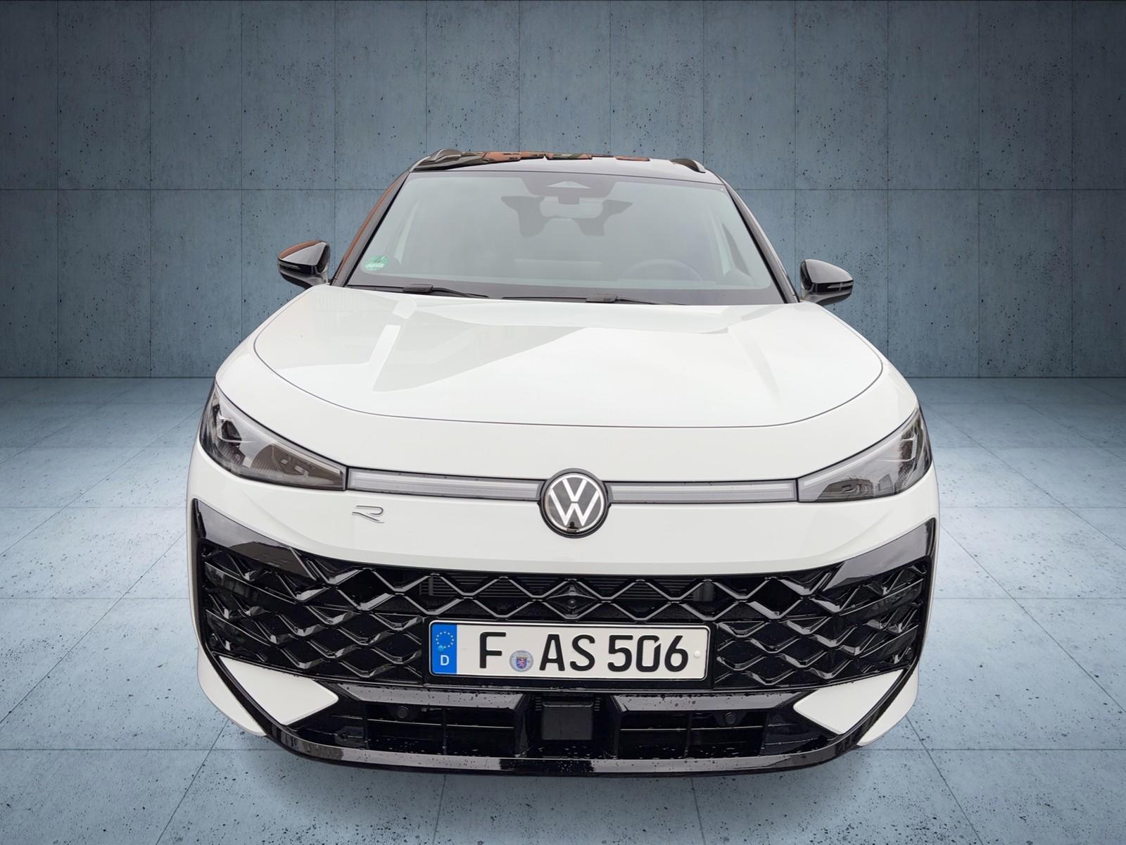 Volkswagen T-Roc 1.5 eTSI DSG IQ.Drive R-Line Style