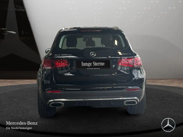 Mercedes-Benz GLC 300 4MATIC AMG Line