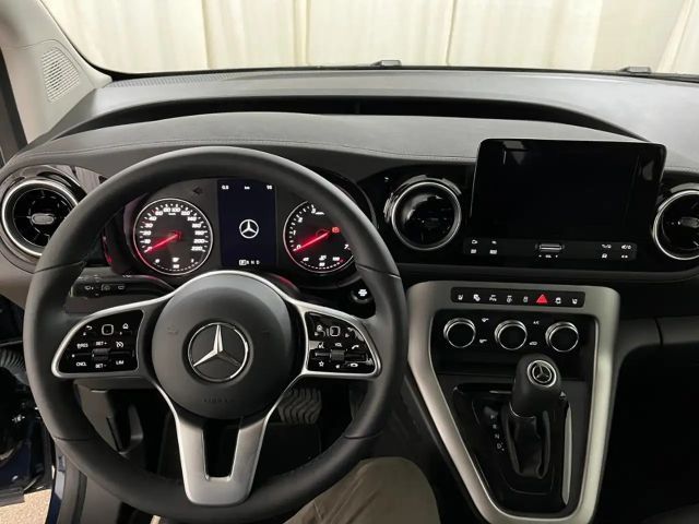 Mercedes-Benz T 180 T 180 Progres LEDLicht 7Gtr Keyless Navi RfKam