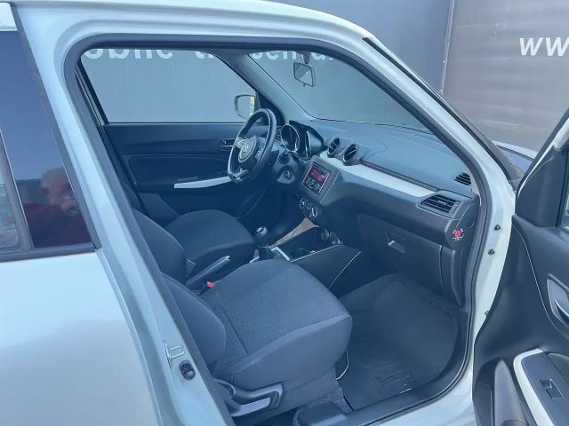 Suzuki Swift Clear DualJet Hybrid