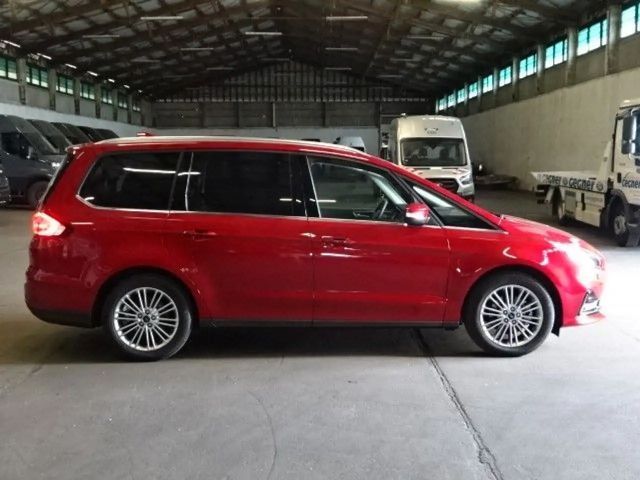 Ford Galaxy Vignale