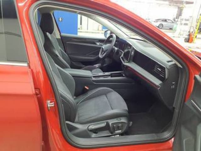 Volkswagen Passat 1.5 eTSI DSG