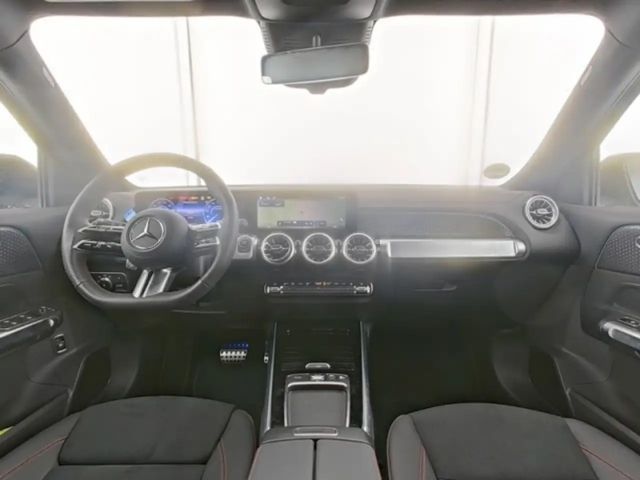 Mercedes-Benz EQB 250 AMG Line