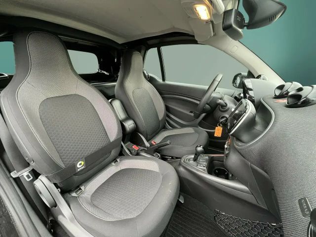 Smart EQ fortwo Cabrio Passion