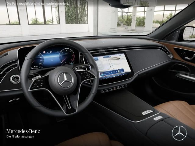 Mercedes-Benz E 220 AVANTGARDE E 220 d Sedan