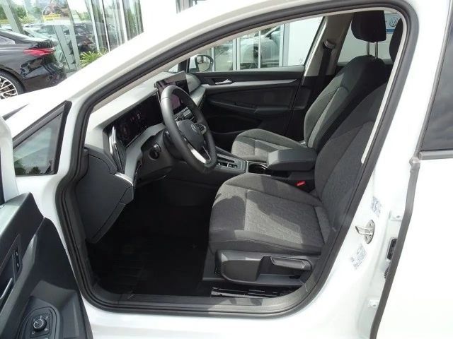 Volkswagen Golf 1.5 eTSI DSG Golf VIII Life