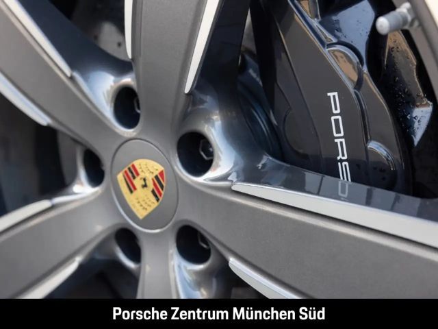 Porsche Cayenne E-Hybrid S Turbo