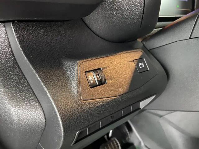 Opel Combo COMBO Cargo DOKA 1,5 131PS 8G Automatik