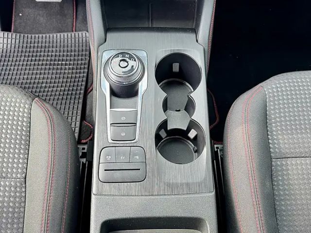 Ford Kuga Plug in Hybrid ST Line