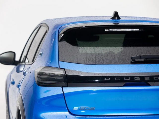 Peugeot E-208 GT-Line