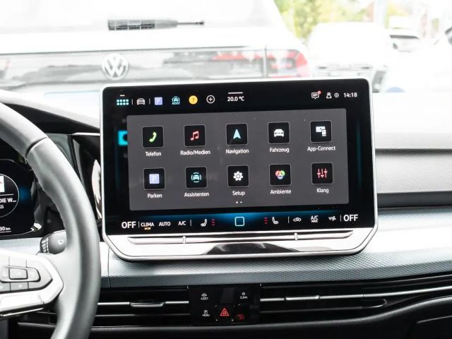 Volkswagen Golf DSG Life Variant