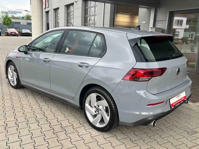 Volkswagen Golf 2.0 TSI DSG GTI