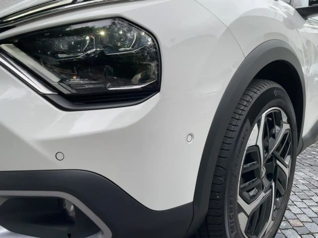 Citroën C4 PureTech Shine