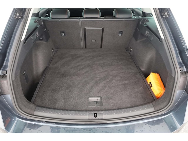 Seat Leon 1.5 eTSI FR-lijn Sportstourer