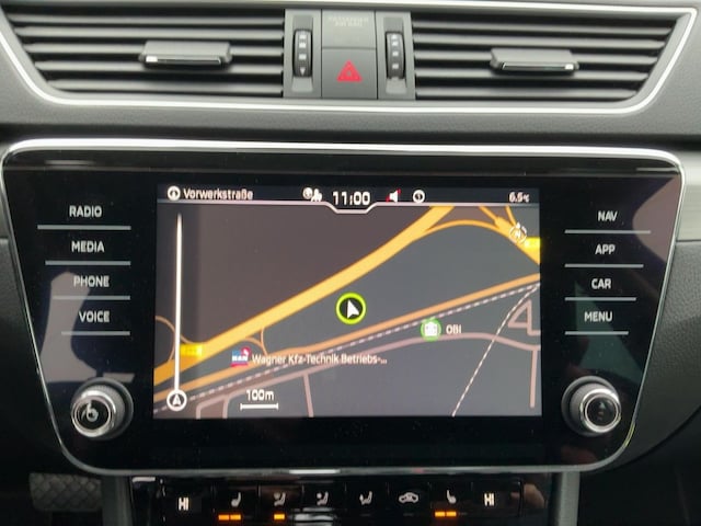 Skoda Superb 2.0 TDI Combi Style Style