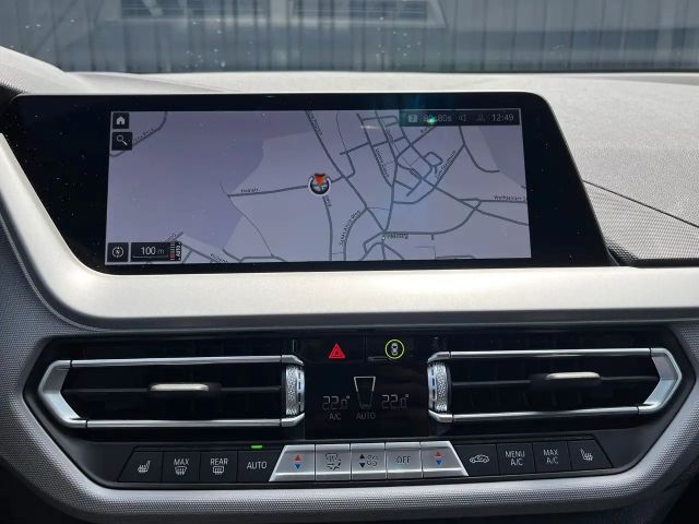 BMW 116 116i 5-deurs Sedan