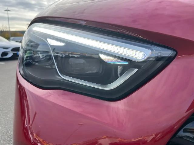 Mercedes-Benz GLA 220 4MATIC AMG Line GLA 220 d