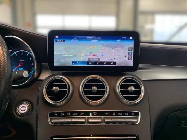 Mercedes-Benz GLC 300 4MATIC AMG Line